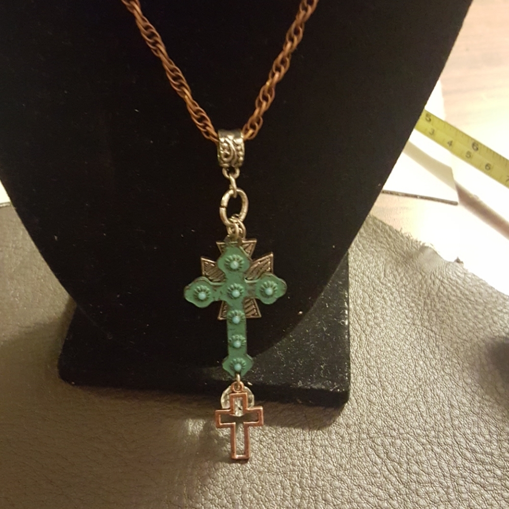 Set/necklace with cross charms and earrings